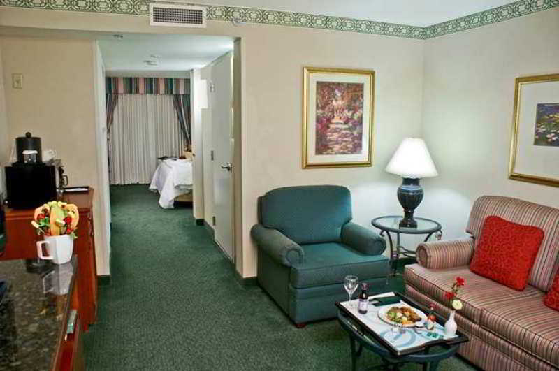 Hilton Garden Inn Ft. Lauderdale Airport-Cruise Port Dania Beach Room photo